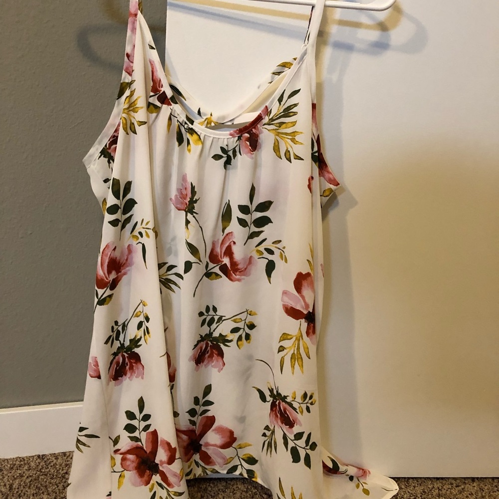 Flower pattern tank top
